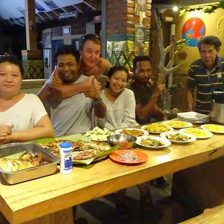 Gede Homestay Lovina  Luaran gambar